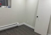 Beautiful Newly Renovated 2 Bedroom Apartment